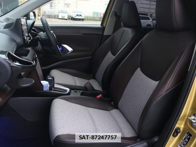 Toyota YARIS CROSS 2020-11 7796311-5