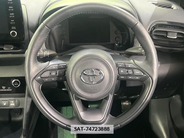 Toyota YARIS CROSS 2022-09 7797573-10