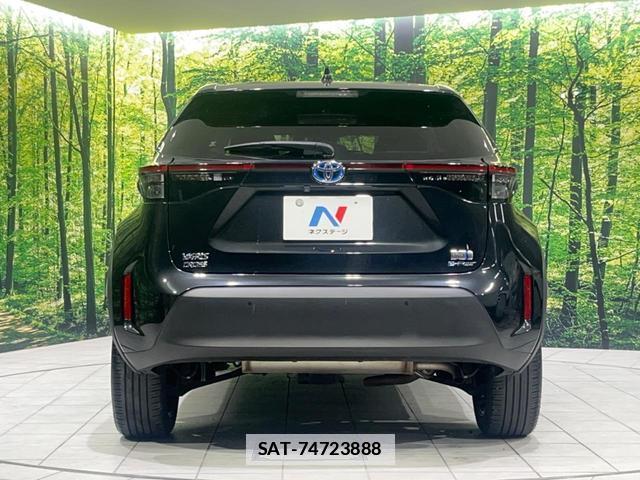 Toyota YARIS CROSS 2022-09 7797573-14