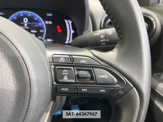 Toyota YARIS CROSS 2024-07 7799389-5