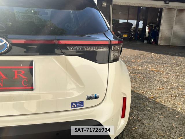 Toyota YARIS CROSS 2020-10 7800080-13