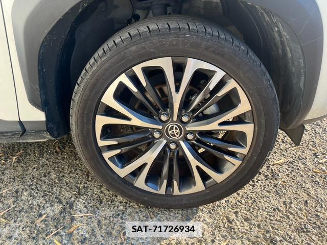 Toyota YARIS CROSS 2020-10 7800080-15