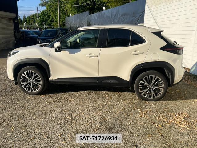 Toyota YARIS CROSS 2020-10 7800080-7