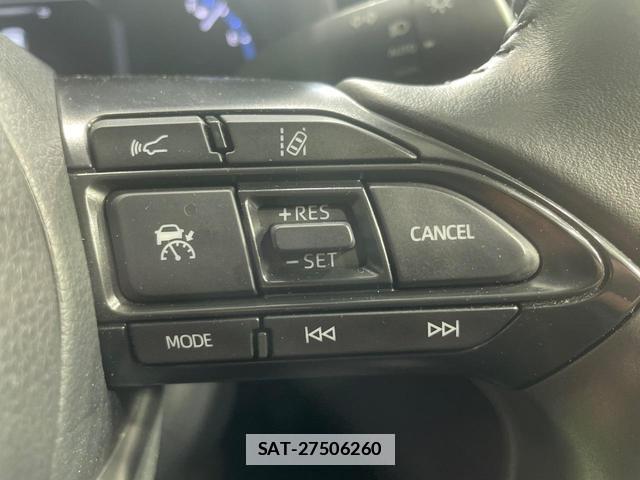 Toyota YARIS CROSS 2022-05 7801552-5