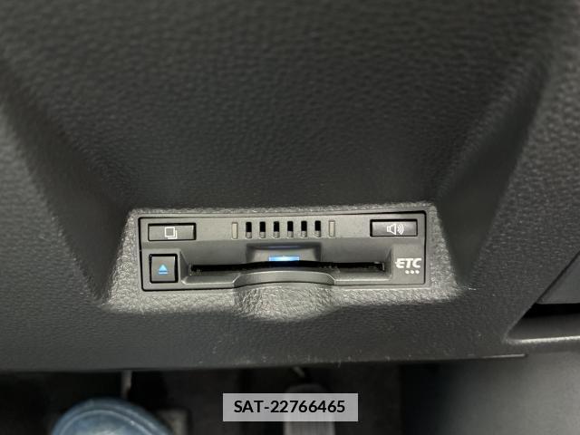 Toyota YARIS CROSS 2020-12 7801712-16