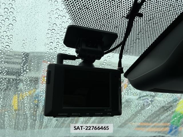 Toyota YARIS CROSS 2020-12 7801712-18