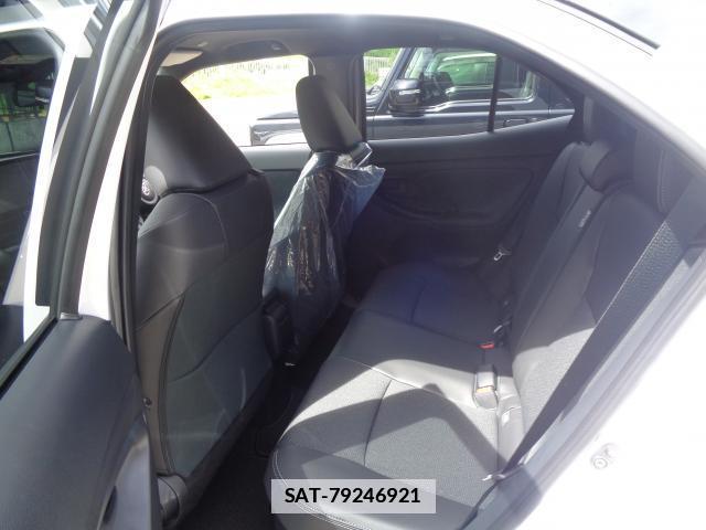Toyota YARIS CROSS 2026-05 7802048-11