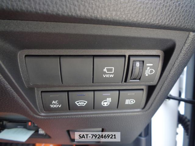 Toyota YARIS CROSS 2026-05 7802048-9