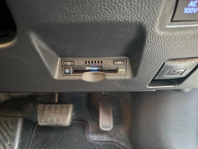 Toyota YARIS CROSS 2020-09 7803444-12