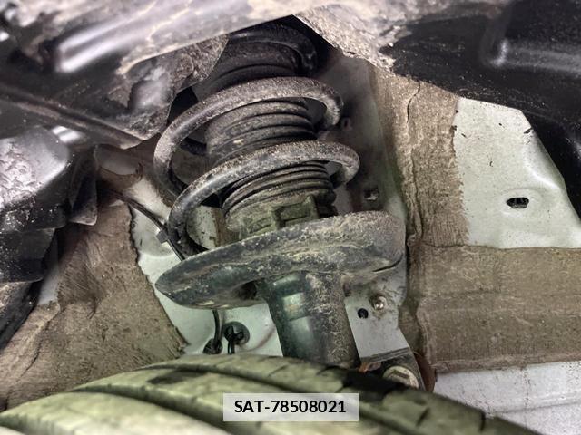 Toyota YARIS CROSS 2025-10 7804474-19