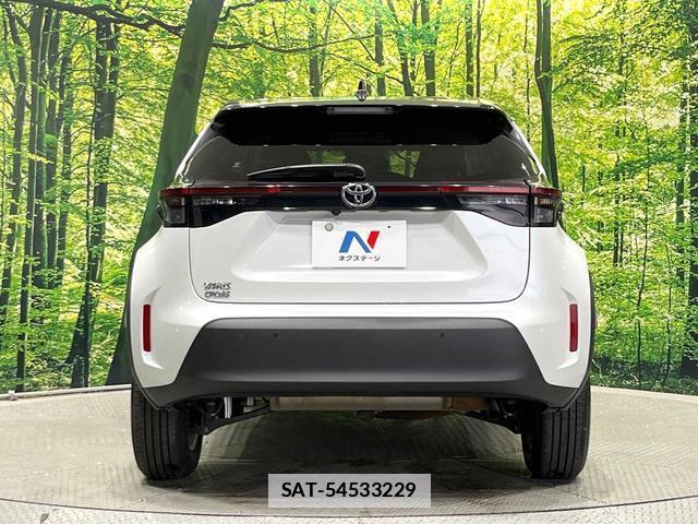 Toyota YARIS CROSS 2025-10 7804490-14