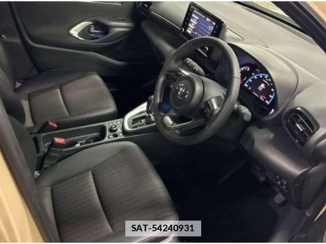 Toyota YARIS CROSS 2023-08 7807434-2