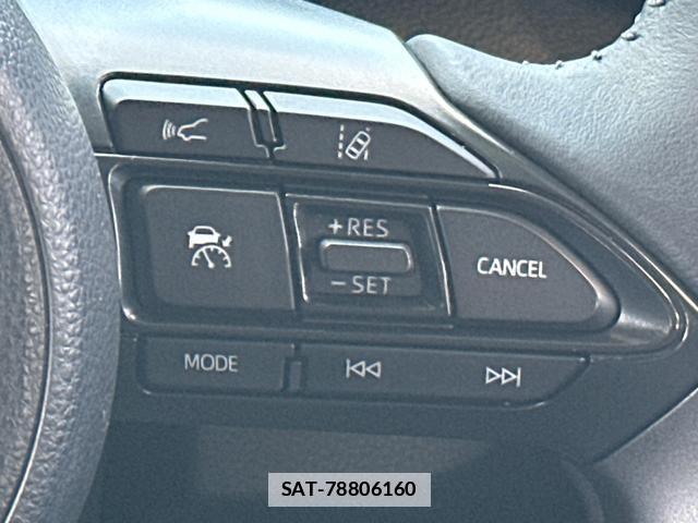 Toyota YARIS CROSS 2023-04 7808968-17