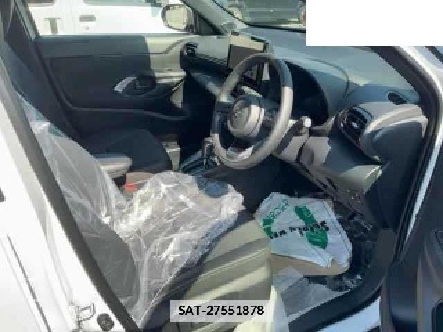 Toyota YARIS CROSS 2026-05 7811092-2
