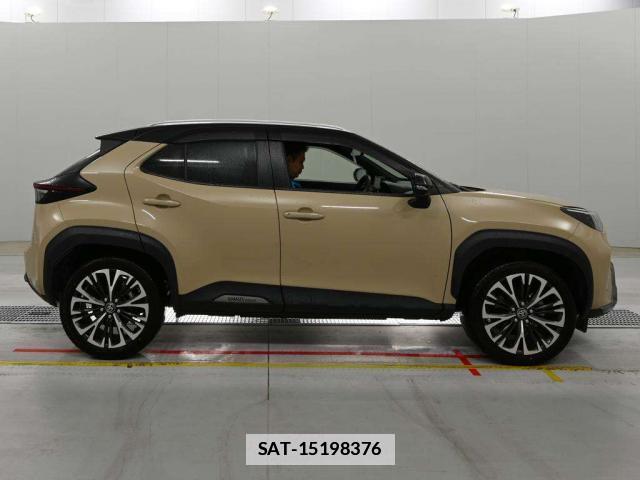Toyota YARIS CROSS 2023-09 7811164-9
