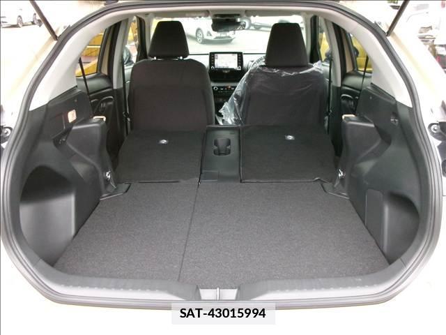 Toyota YARIS CROSS 2023-09 7811253-13