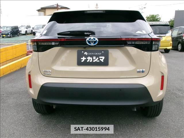 Toyota YARIS CROSS 2023-09 7811253-17