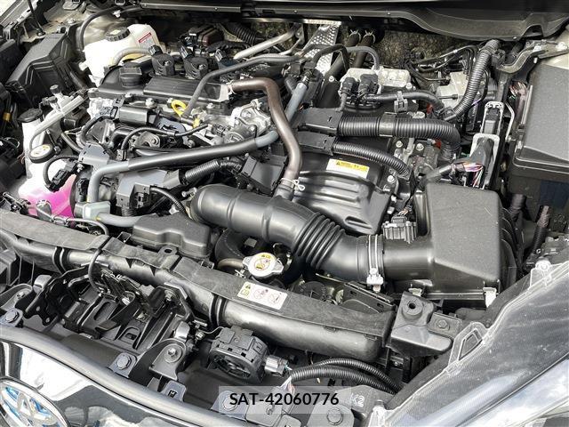 Toyota YARIS 2022-10 7792939-16