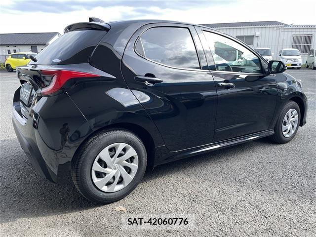 Toyota YARIS 2022-10 7792939-8
