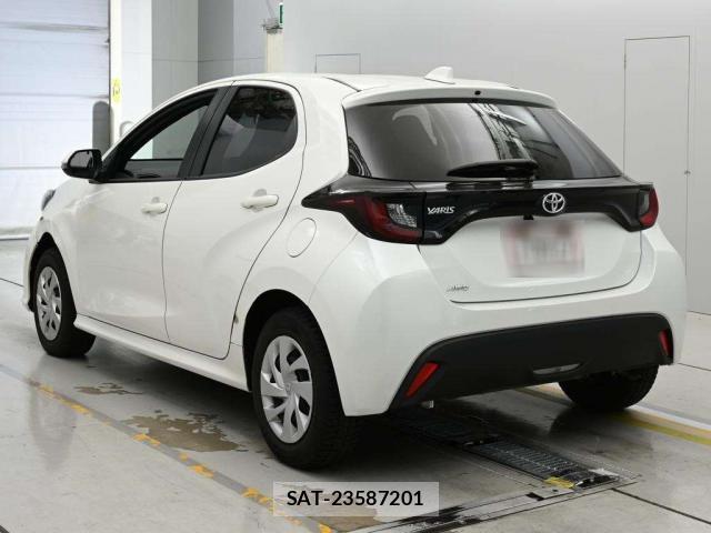 Toyota YARIS 2022-03 7793860-1