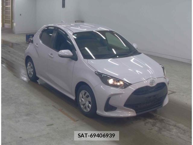 Toyota YARIS 2022-04 7793963-3