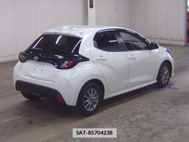 Toyota YARIS 2022-08 7795058-4