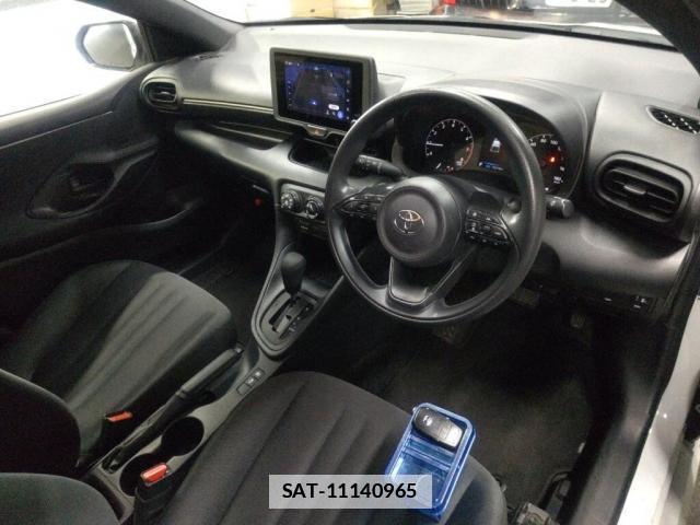 Toyota YARIS 2024-06 7795159-2