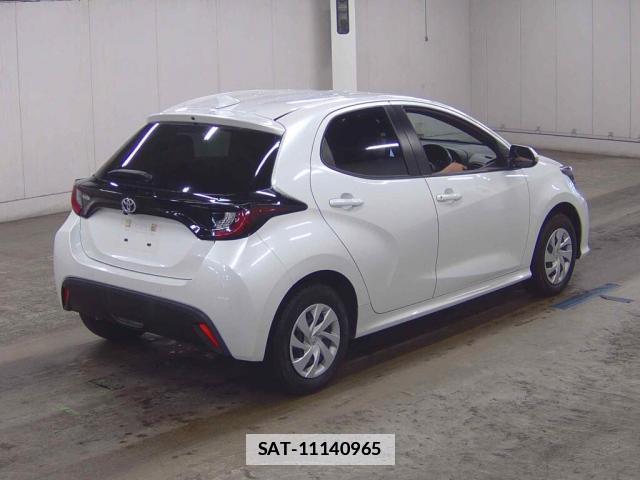 Toyota YARIS 2024-06 7795159-4