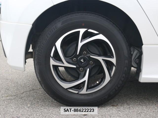 Toyota YARIS 2024-07 7796341-19