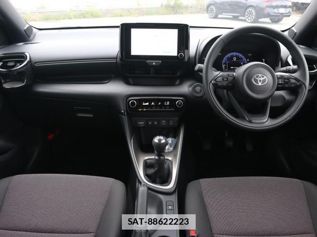 Toyota YARIS 2024-07 7796341-2