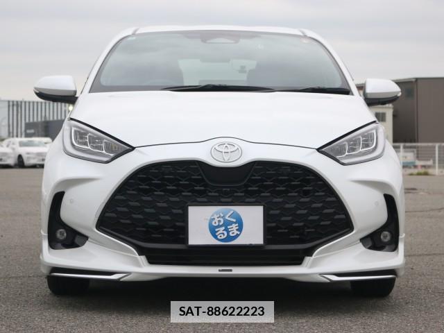 Toyota YARIS 2024-07 7796341-9