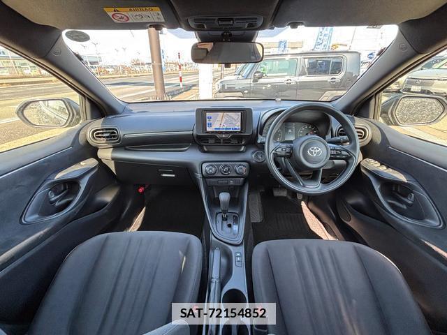 Toyota YARIS 2024-08 7800411-11