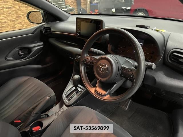 Toyota YARIS 2021-02 7800888-3