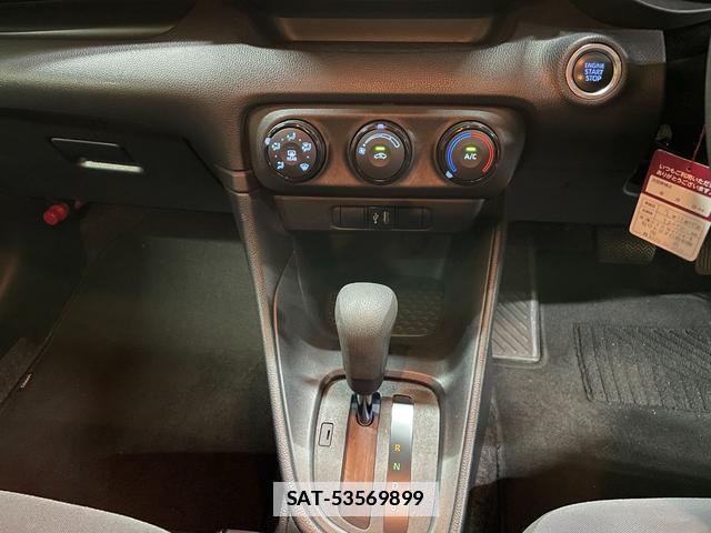 Toyota YARIS 2021-02 7800888-4