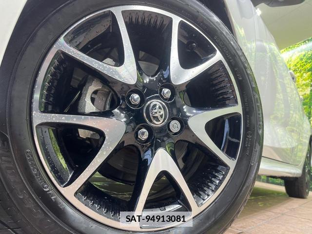 Toyota YARIS 2025-03 7800954-5