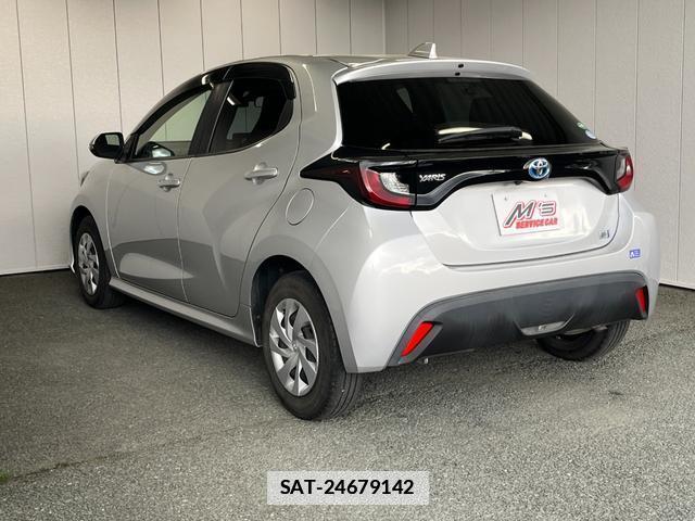Toyota YARIS 2020-05 7801944-3