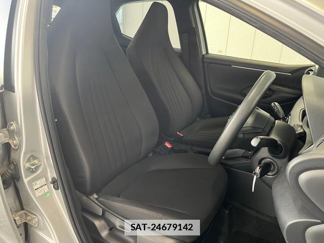 Toyota YARIS 2020-05 7801944-6