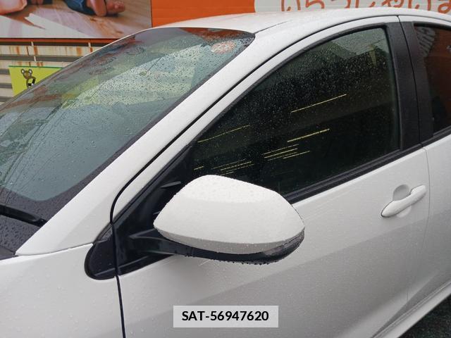 Toyota YARIS 2020-07 7801998-18