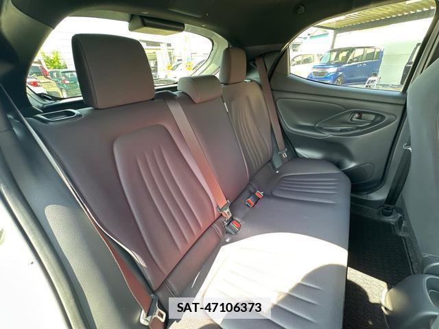 Toyota YARIS 2020-03 7802782-10