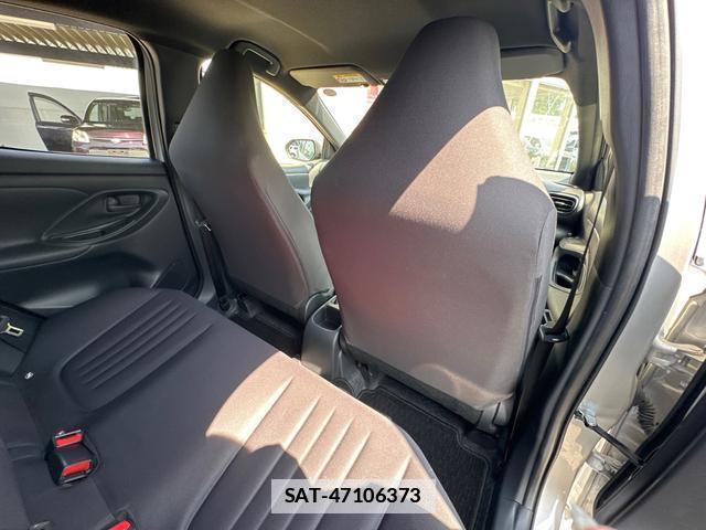 Toyota YARIS 2020-03 7802782-11