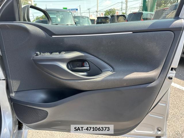 Toyota YARIS 2020-03 7802782-15
