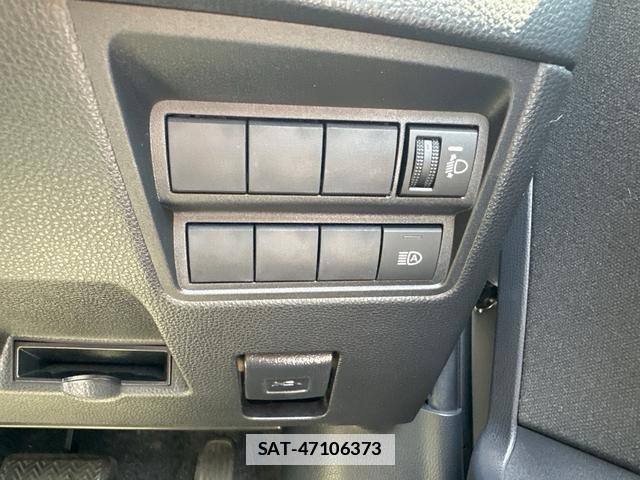 Toyota YARIS 2020-03 7802782-5