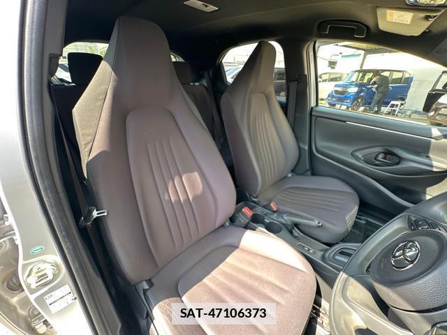 Toyota YARIS 2020-03 7802782-7