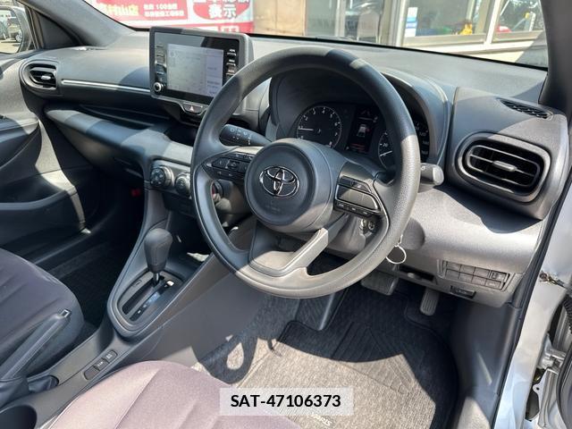 Toyota YARIS 2020-03 7802782-8