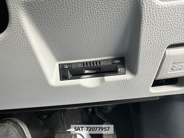 Toyota YARIS 2020-09 7802798-5