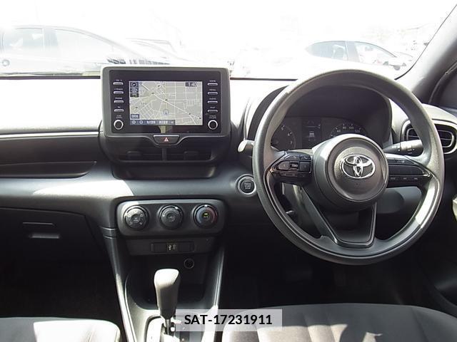 Toyota YARIS 2021-05 7802985-1