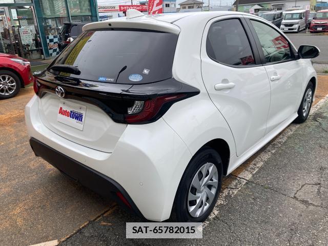 Toyota YARIS 2020-07 7804117-1