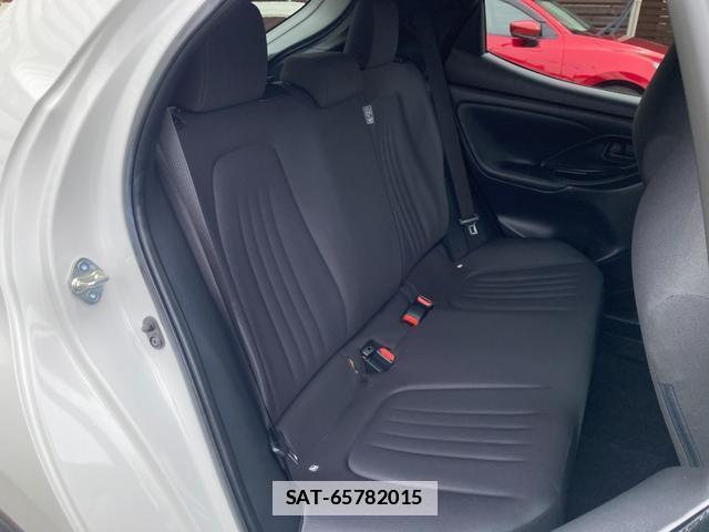 Toyota YARIS 2020-07 7804117-17