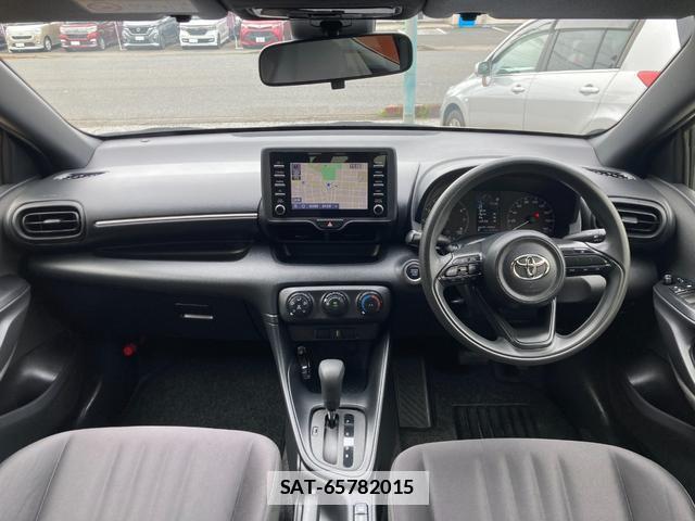 Toyota YARIS 2020-07 7804117-2