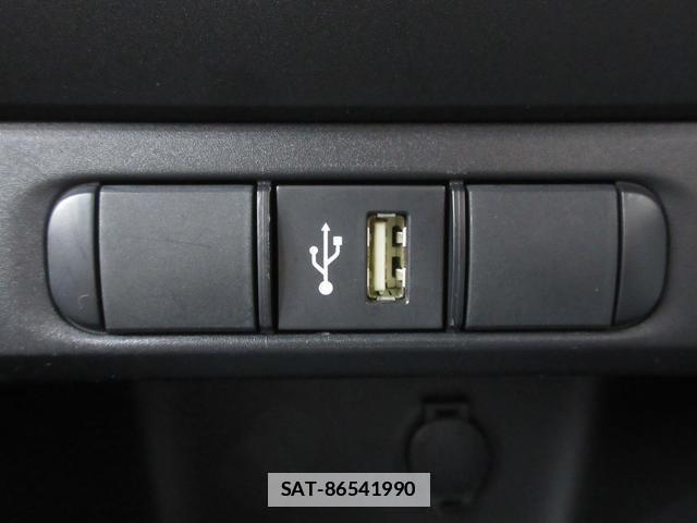 Toyota YARIS 2023-03 7804255-18